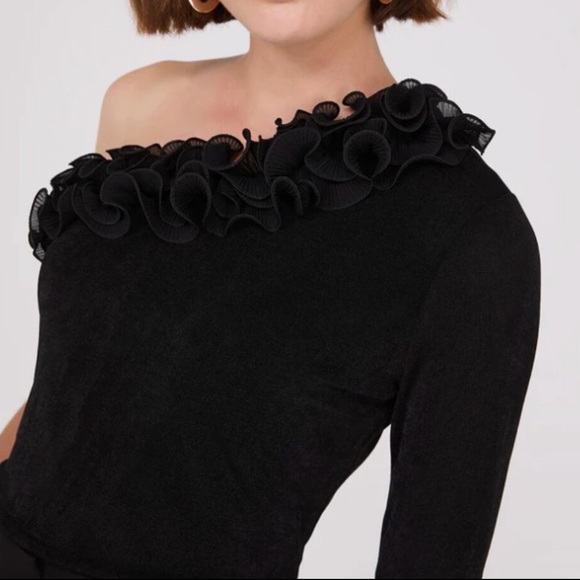 Ruffle One-Shoulder Top - Picture 1 of 4